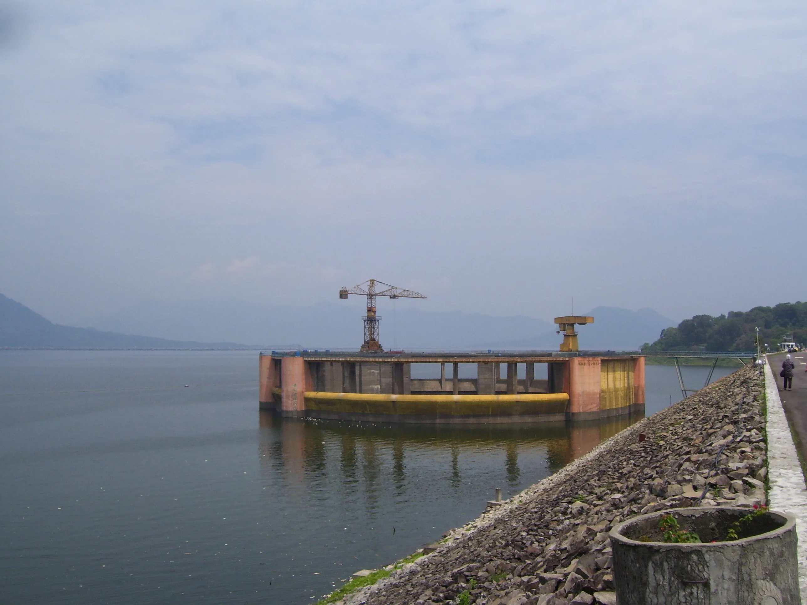 Special Study on Jatiluhur Dam Safety Improvement and Rehabilitation.